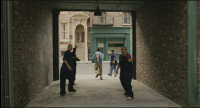 Bruce Almighty - 7 - Gang in alley off Brownstone Street (still from DVD release)