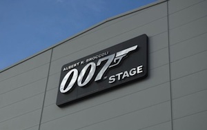 007 Stage Sign, 2007 (c) Pinewood Studios