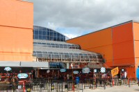 The entrance to the complex, part-way through refurbishment, April 2007 - Click to enlarge The entrance to the complex, part-way through refurbishment, April 2007