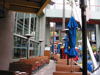 6 - Gladstones Exterior, October 2003 (c) David Crown - click to enlarge 6 - Gladstones Exterior, October 2003 (c) David Crown