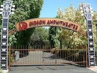 Entrance to the Amphitheatre from inside the theme park (next to Hollywood Grill) - September 2006 - Click to enlarge Entrance to the Amphitheatre from inside the theme park (next to Hollywood Grill) - September 2006
