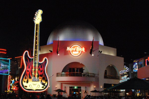 Hard Rock Cafe. Hard Rock Cafe, April 2007