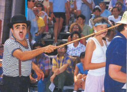Charlie Chaplain warming up the audience for the Animal show, 1989 (from Universal Studios Guide, 1989)