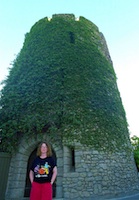 5 - War Lord Tower, 1998 (photo by Grudnick, Flickr, with thanks) - click to enlarge War Lord Tower - 5 - War Lord Tower, 1998 (photo by Grudnick, Flickr, with thanks)
