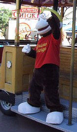 Curious George and Woody Woodpecker - Photo by Darkbeer, July 2006- Click to enlarge Curious George and Woody Woodpecker - Photo by Darkbeer, July 2006