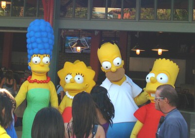 The Simpsons outside Hollywood Photoland (Photo by NFBVacancy, August 2007)- Click to enlarge The Simpsons outside Hollywood Photoland (Photo by NFBVacancy, August 2007)