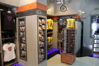 73 - Transformers Supply Vault - 22 April (c) theStudioTour.com - click to enlarge 73 - Transformers Supply Vault - 22 April (c) theStudioTour.com