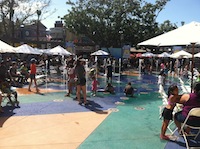 Water play area at Universal Plaza - September 2013 - Photo by Christian - Click to enlarge Water play area at Universal Plaza - September 2013 - Photo by Christian