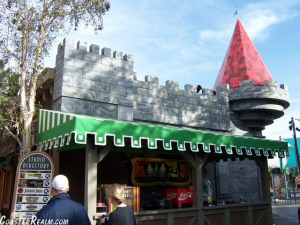 Shrek Castle Snacks seen in January 2007 - photo from Coasterrealm.com - used with permission Shrek Castle Snacks seen in January 2007 - photo from Coasterrealm.com - used with permission