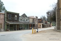 View of the north side of Denver Street (April 2007) (c) theStudioTour.com - click to enlarge Denver Street - Before 2010 - 61 - View of the north side of Denver Street (April 2007) (c) theStudioTour.com