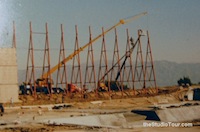102 - Backdrop under construction (circa.1986) - click to enlarge 102 - Backdrop under construction (circa.1986)