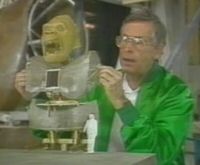 Bob Gurr and his model of King Kong