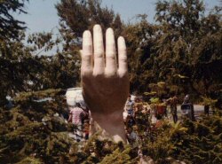 Giant hand - The silver van in the background was the Six Million Dollar Van (in the years before the A Team) (photo by Robert Napton, 1979)- click to enlarge Giant hand - The silver van in the background was the Six Million Dollar Van (in the years before the A Team) (photo by Robert Napton, 1979)