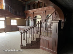 melody_saloon02