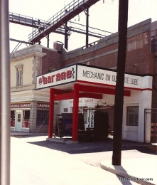 USH_Backlot_Courthouse_Square1986