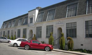 Topiary at Fox Studios (April 2009)