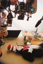 The Cat in the Hat - 2 - Mike Myers, Dakota Fanning (photo from IMDB.com - Photo by Melinda Sue Gordon. -  2003 Universal Studios. ALL RIGHTS RESERVED.)