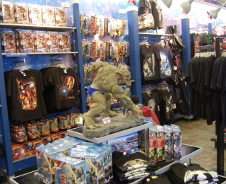 comicheroesshop04