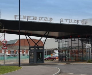 Pinewood_Studios_Entrance