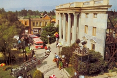 USH_Backlot_Courthouse_Square1979