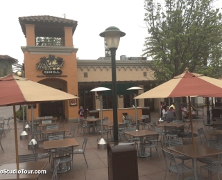 Hollywood Grill - theStudioTour