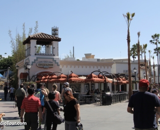 Hollywood Grill - theStudioTour