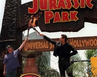 USH_Jurassic_Park_opening3