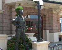 USH_Streetmosphere_Living_Statue_4